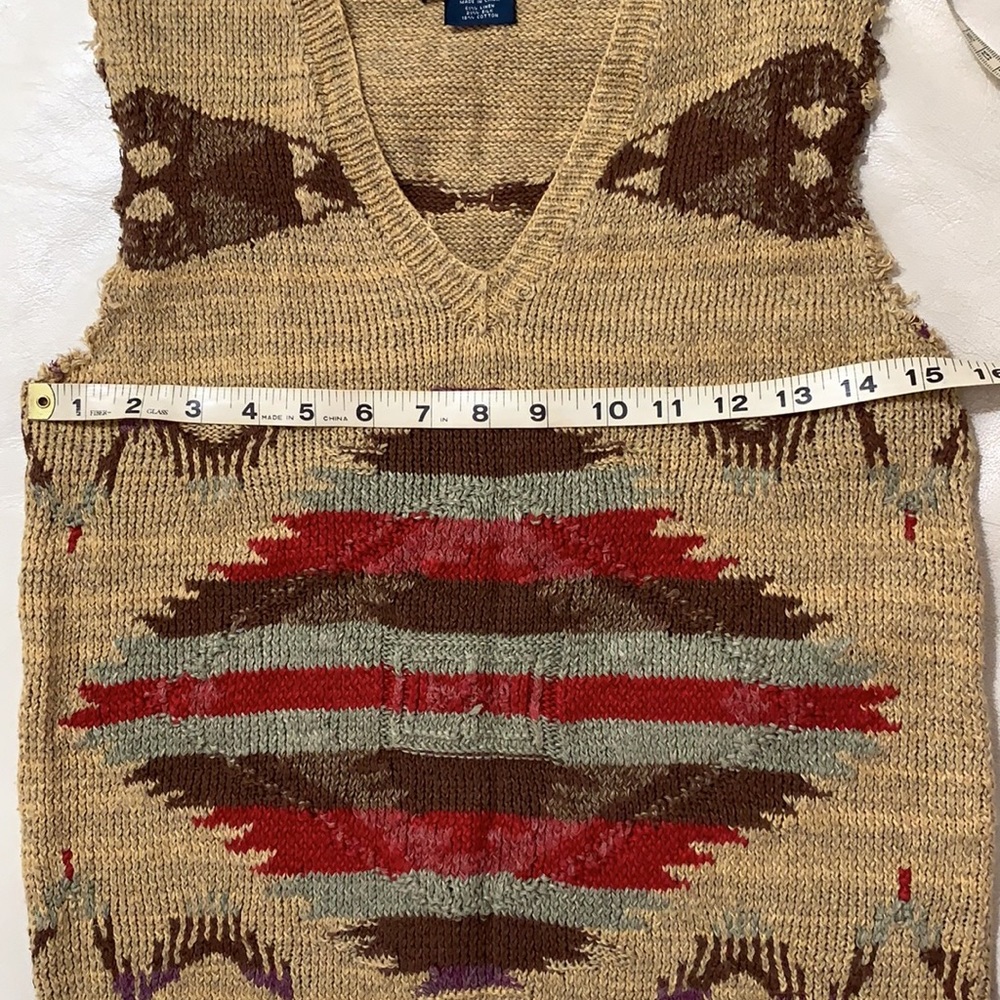 Ralph Lauren Tan Southwestern V-Neck Knit Vest with Red & Olive Motif - Picture 5 of 10